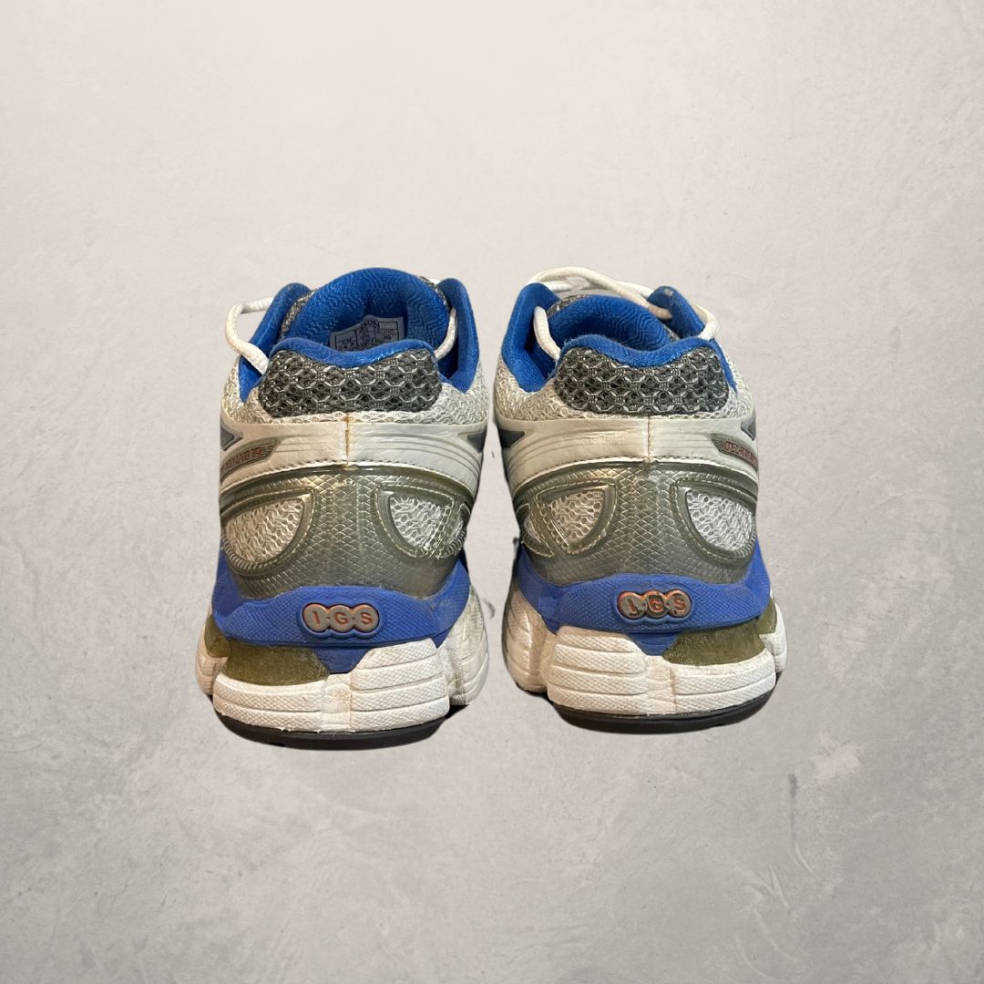 Asics blue and white sneakers 39