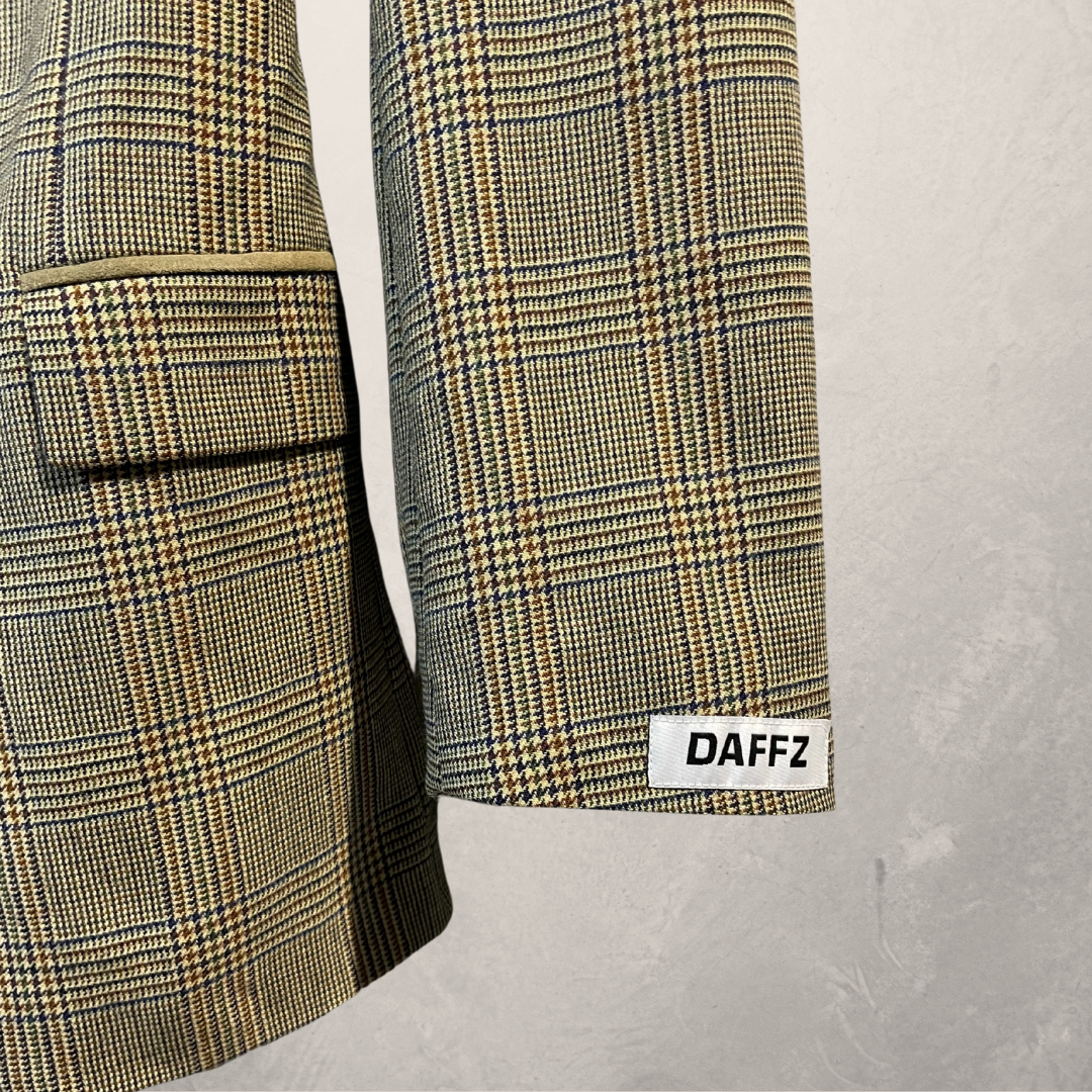 Beige tailored blazer OS - by @DAFFZTheLabel