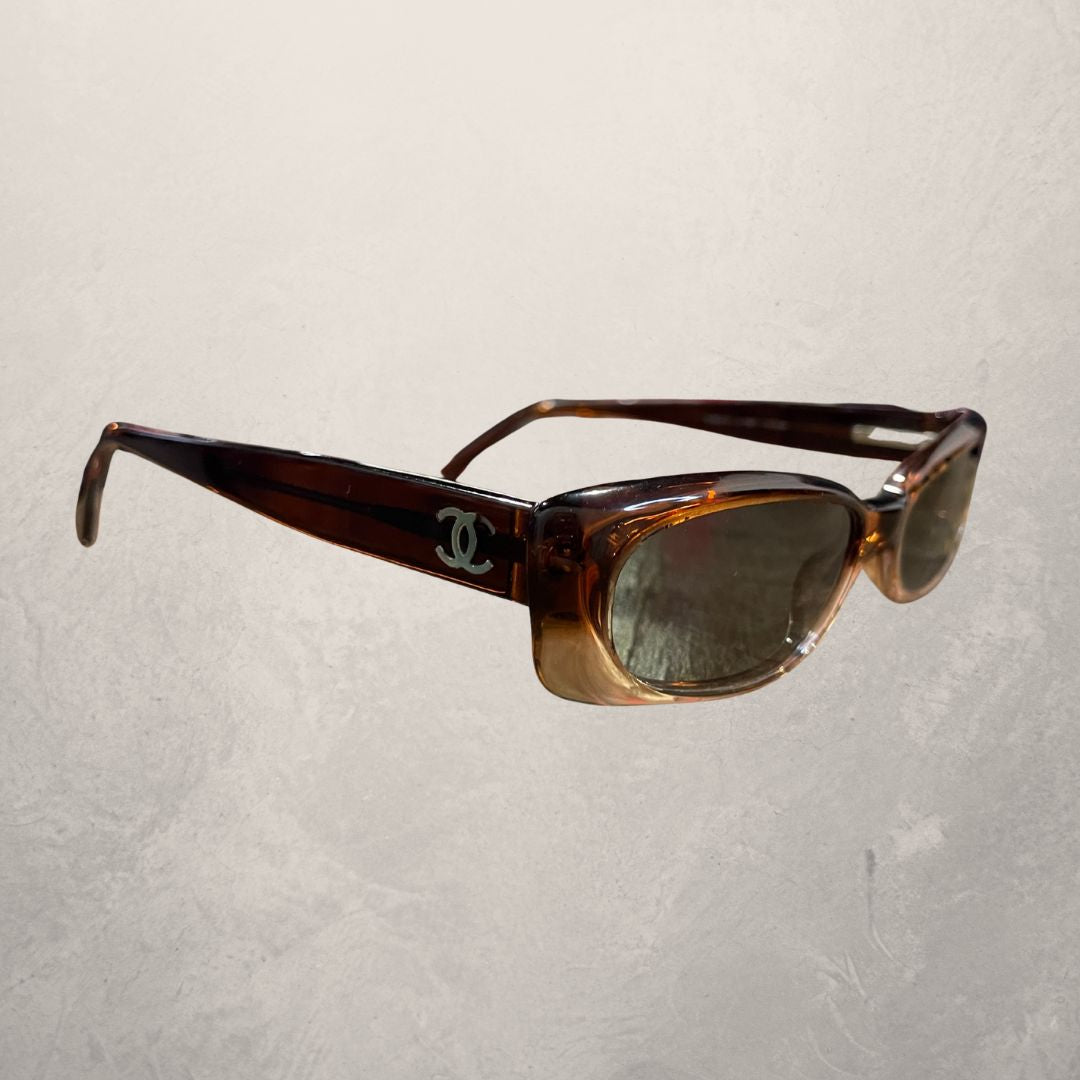 Chanel brown oval sunglasses CC small (with case/box)