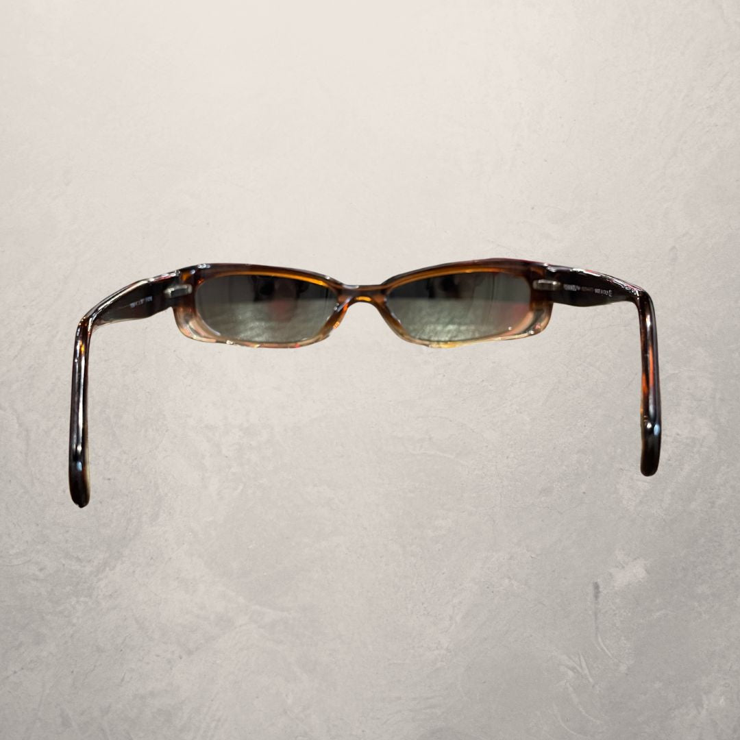Chanel brown oval sunglasses CC small (with case/box)