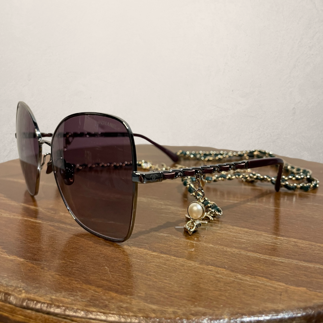 Chanel butterfly special edition pale gold gradient green sunglasses C46853 w/ case and chain