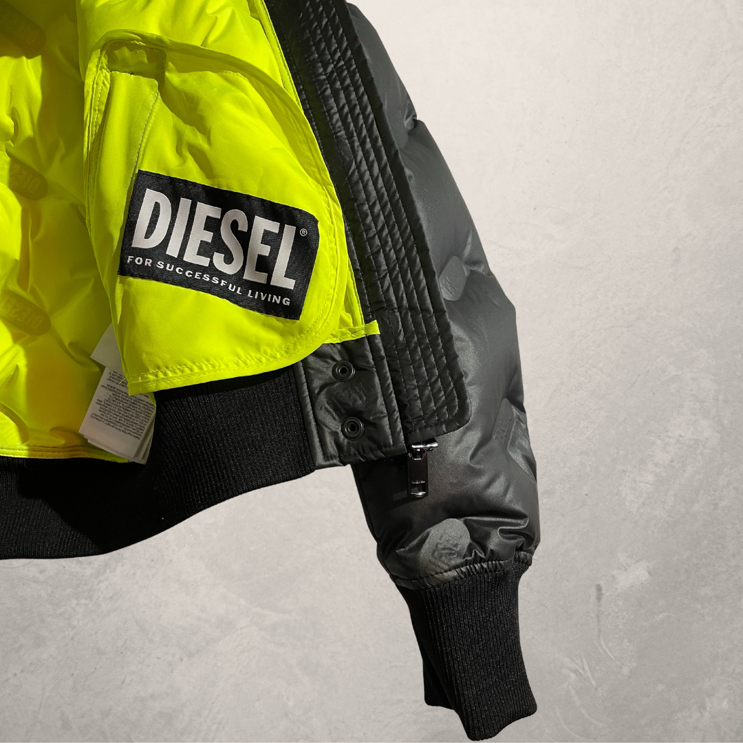 Diesel zwart mat reliëf bomberjack S