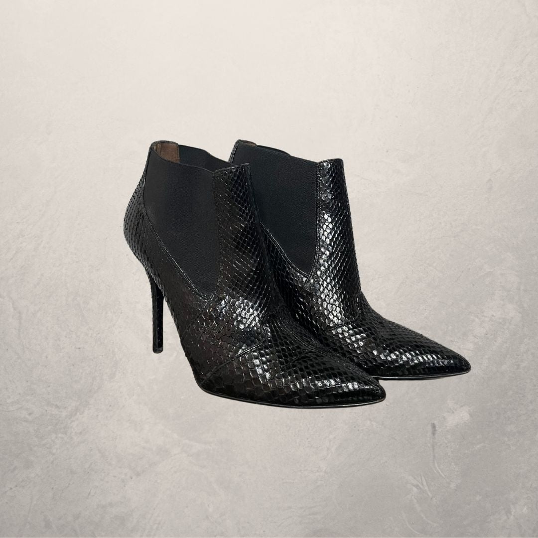 Dolce & Gabbana black snake print pointed heels 38