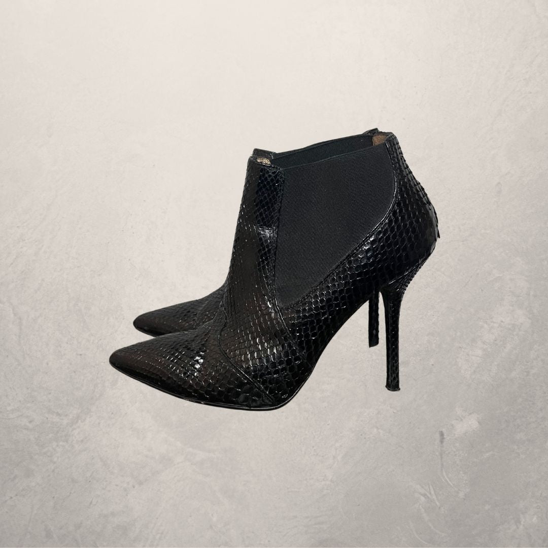 Dolce & Gabbana black snake print pointed heels 38