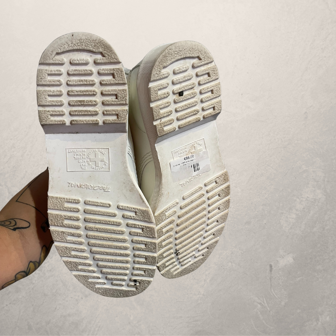 Dr Marten 14357 white vegan leather boots 40