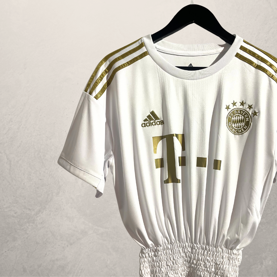 FC Bayern witte rouched jersey S/M- van @Home_is_a_Runway