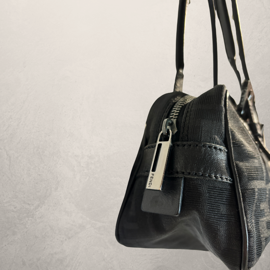 Fendi zwarte logo monogram handtas klein - door RomaeStudios