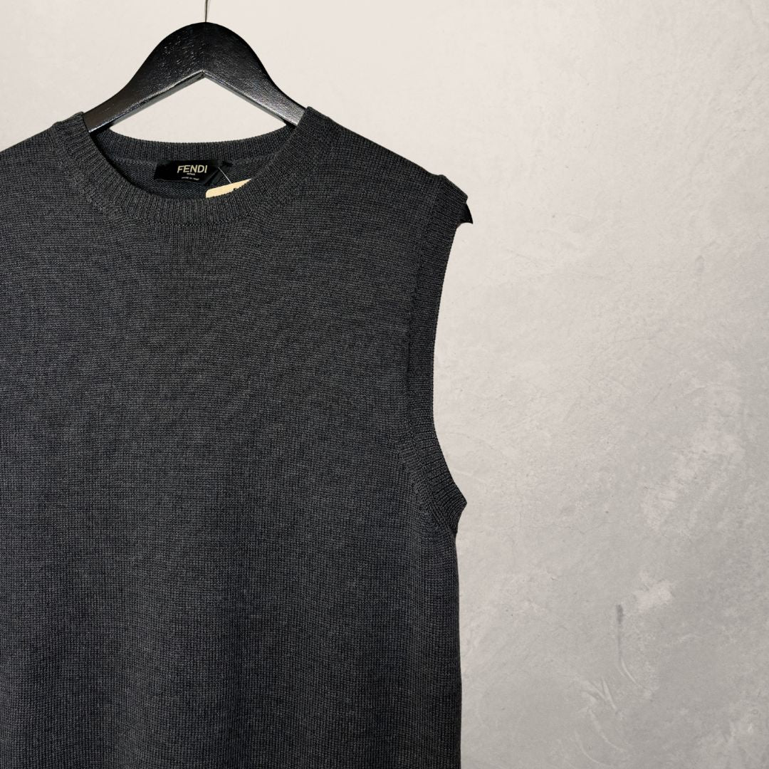 Fendi grijs wollen Spencer vest L