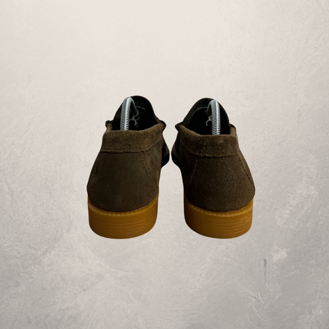 GH Bass & co brown suede loafers 40