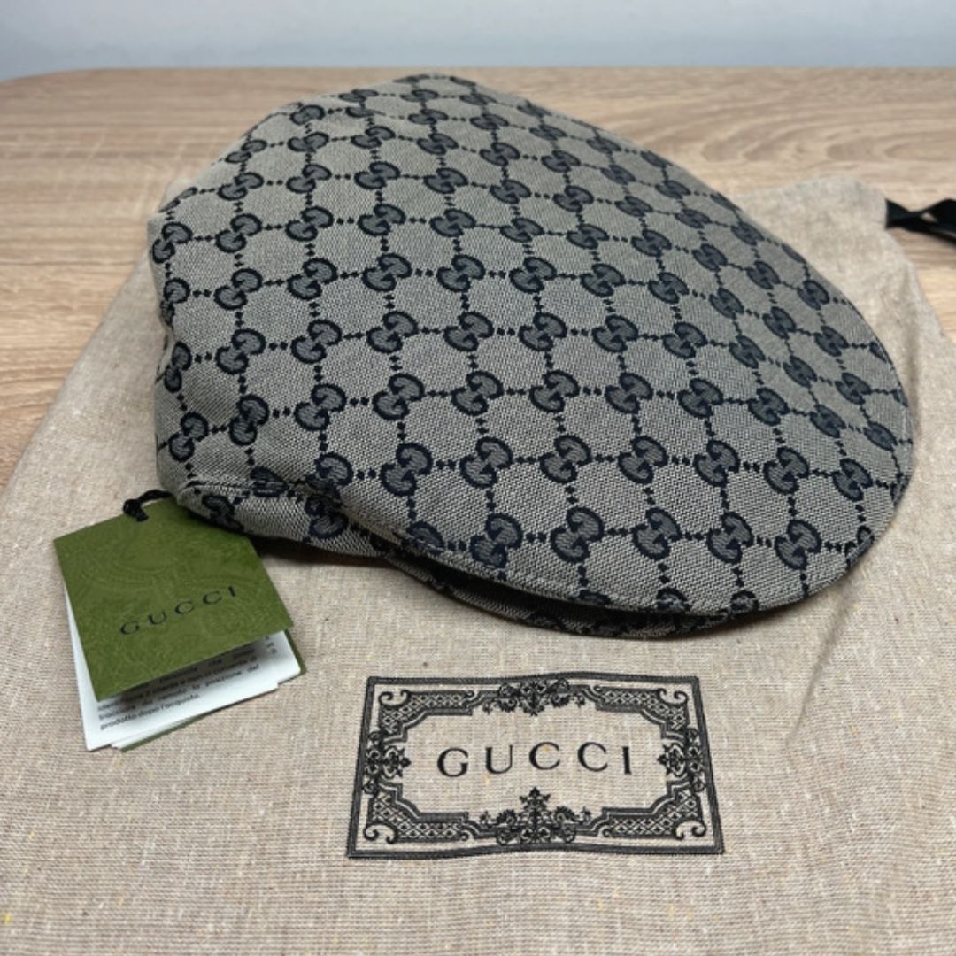 Gucci beige canvas GG barethoed 58cm