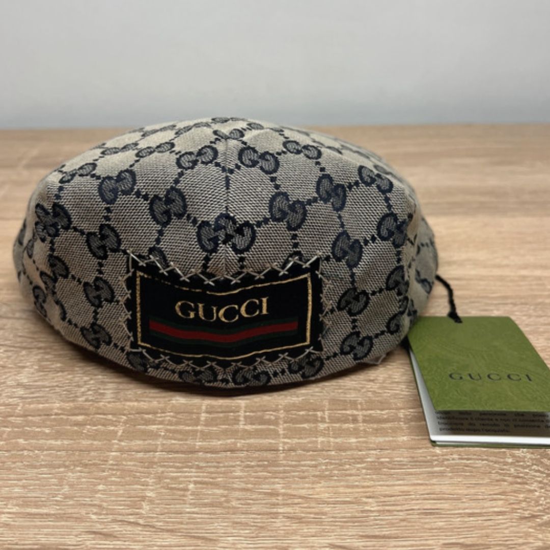 Gucci beige canvas GG barethoed 58cm