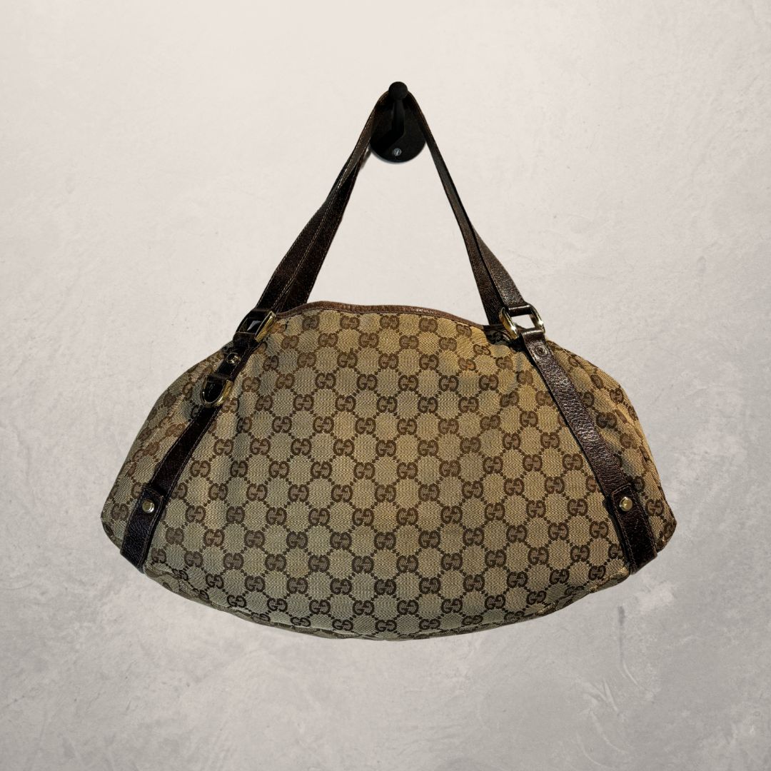 Gucci beige monogram Abbey shoulder bag - by Romae Studios