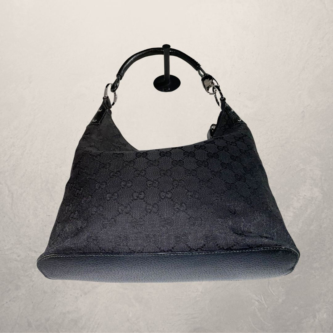 Gucci zwarte stoffen schoudertas met monogram