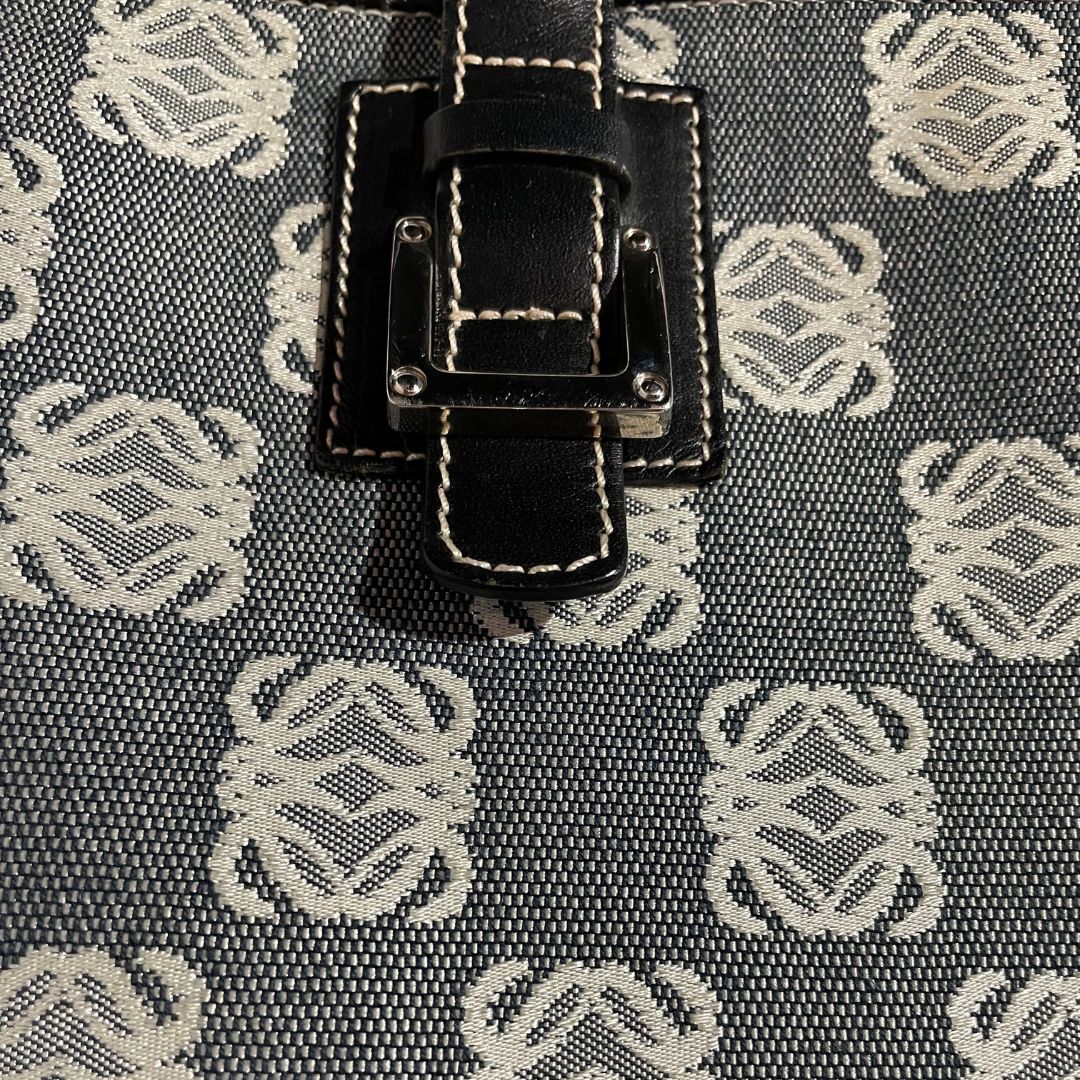 Loewe draagtas van denimachtige stof/canvas met anagramprint, 34 x 34 cm