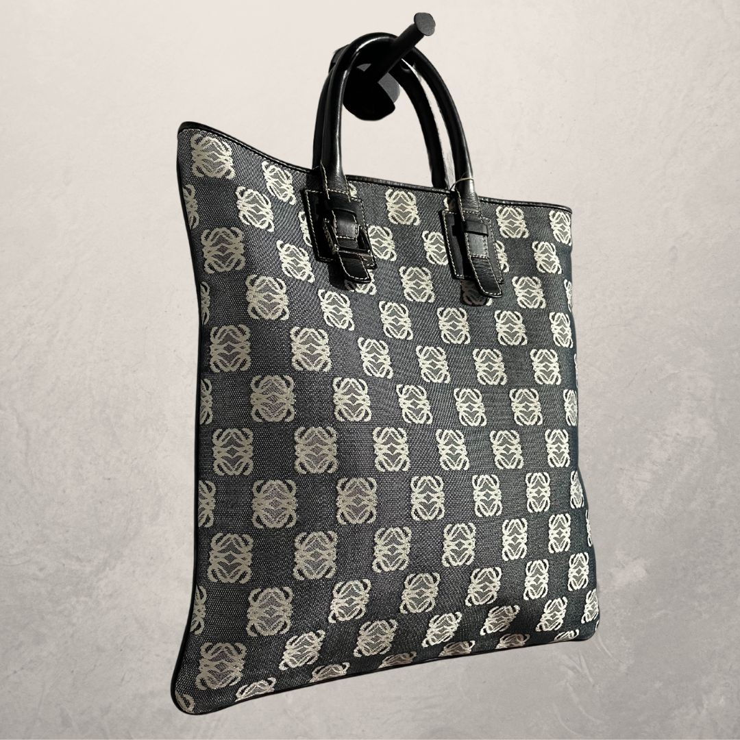 Loewe draagtas van denimachtige stof/canvas met anagramprint, 34 x 34 cm