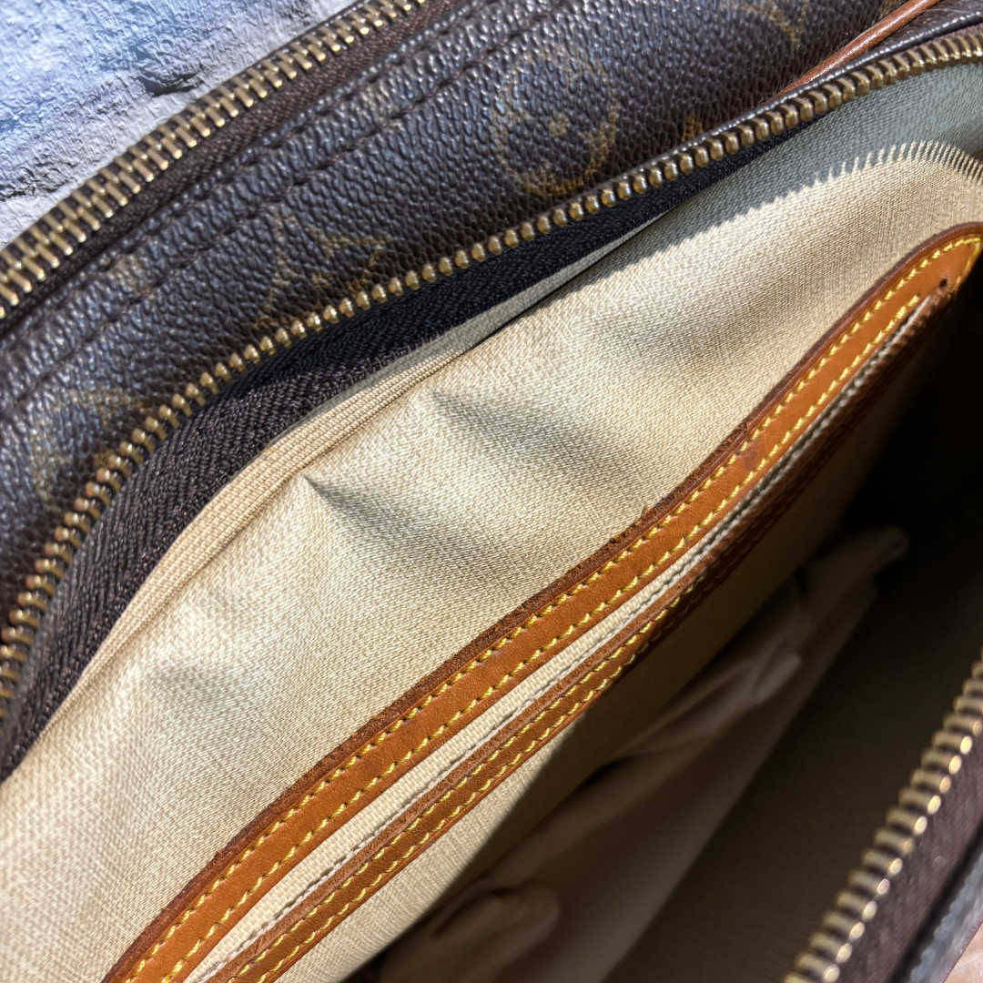 Louis Vuitton Reporter monogram crossbody tas - door RomaeStudios