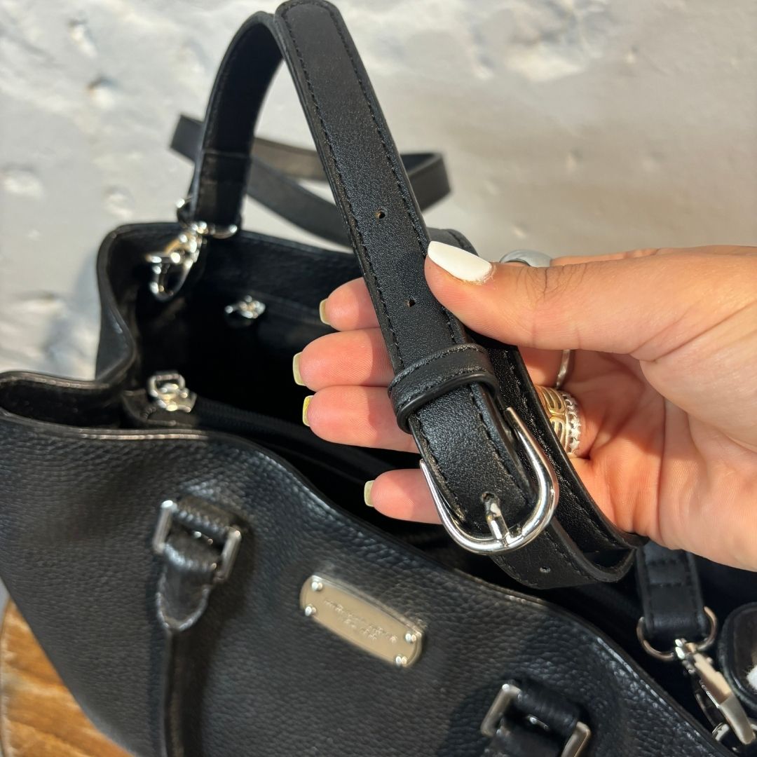 Michael Kors zwarte middelgrote handtas