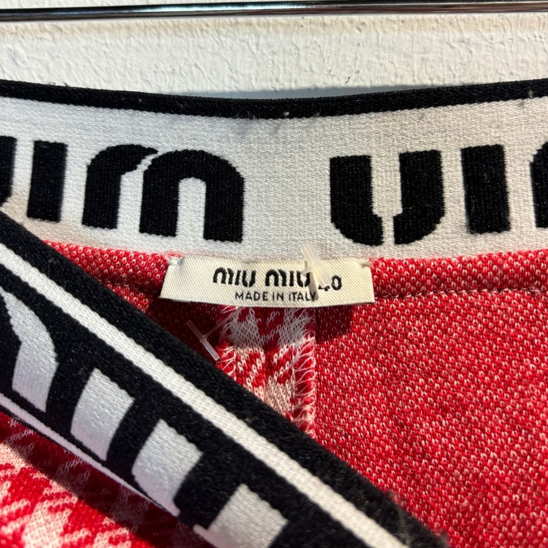 Miu Miu rood/wit geruit wolmix gebreide broek met logo tailleband M