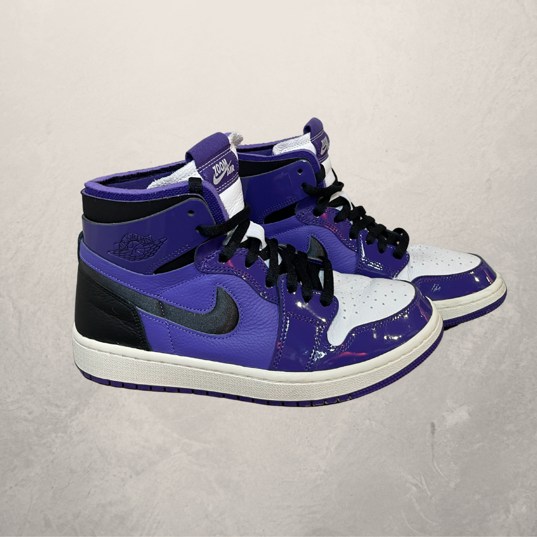 Nike Air Jordan paarse sneakers 39