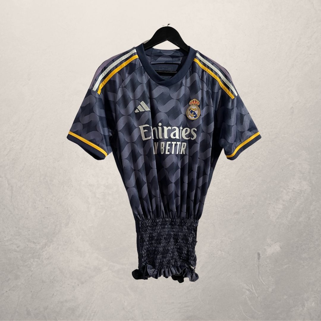 Real Madrid zwart/wit geplooid shirt OS- door @Home_is_a_Runway