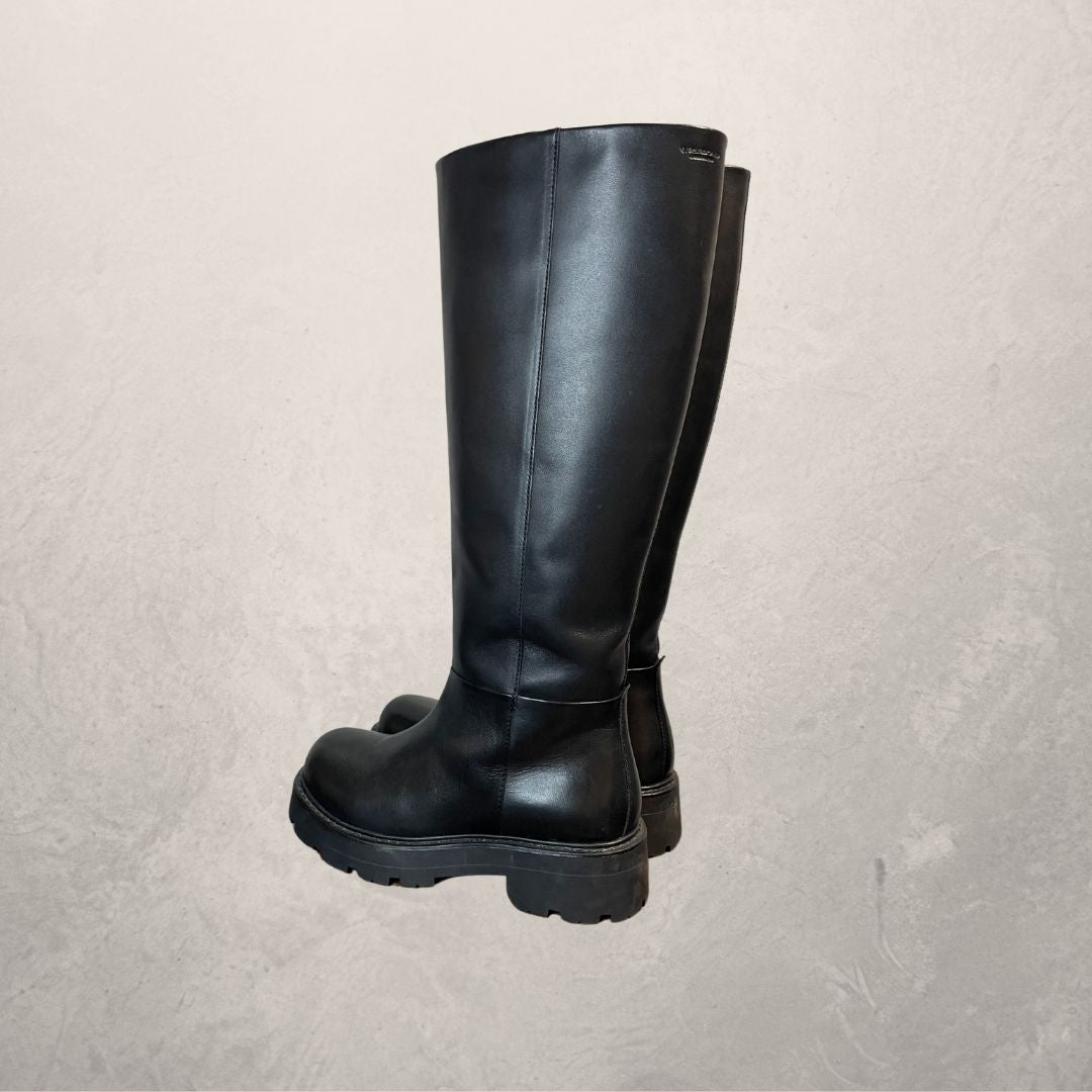 Vagabond black 'cosmo' boots 36
