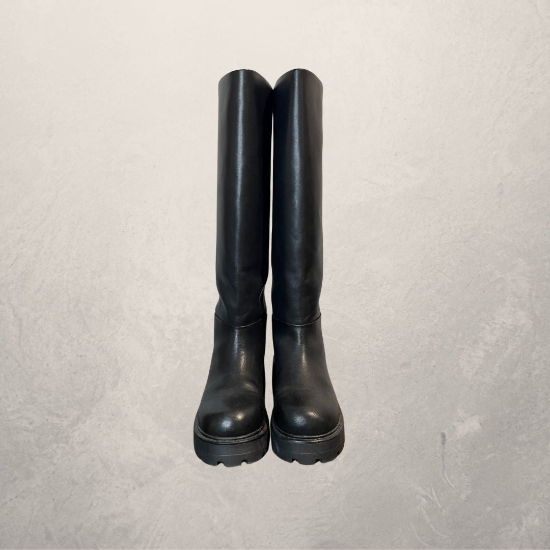 Vagabond black 'cosmo' boots 36