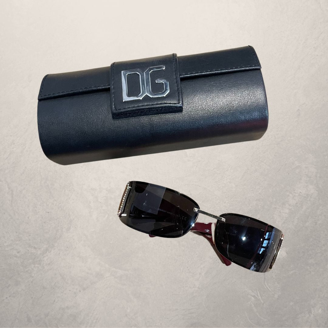 Vintage Dolce & Gabbana logo sunglasses