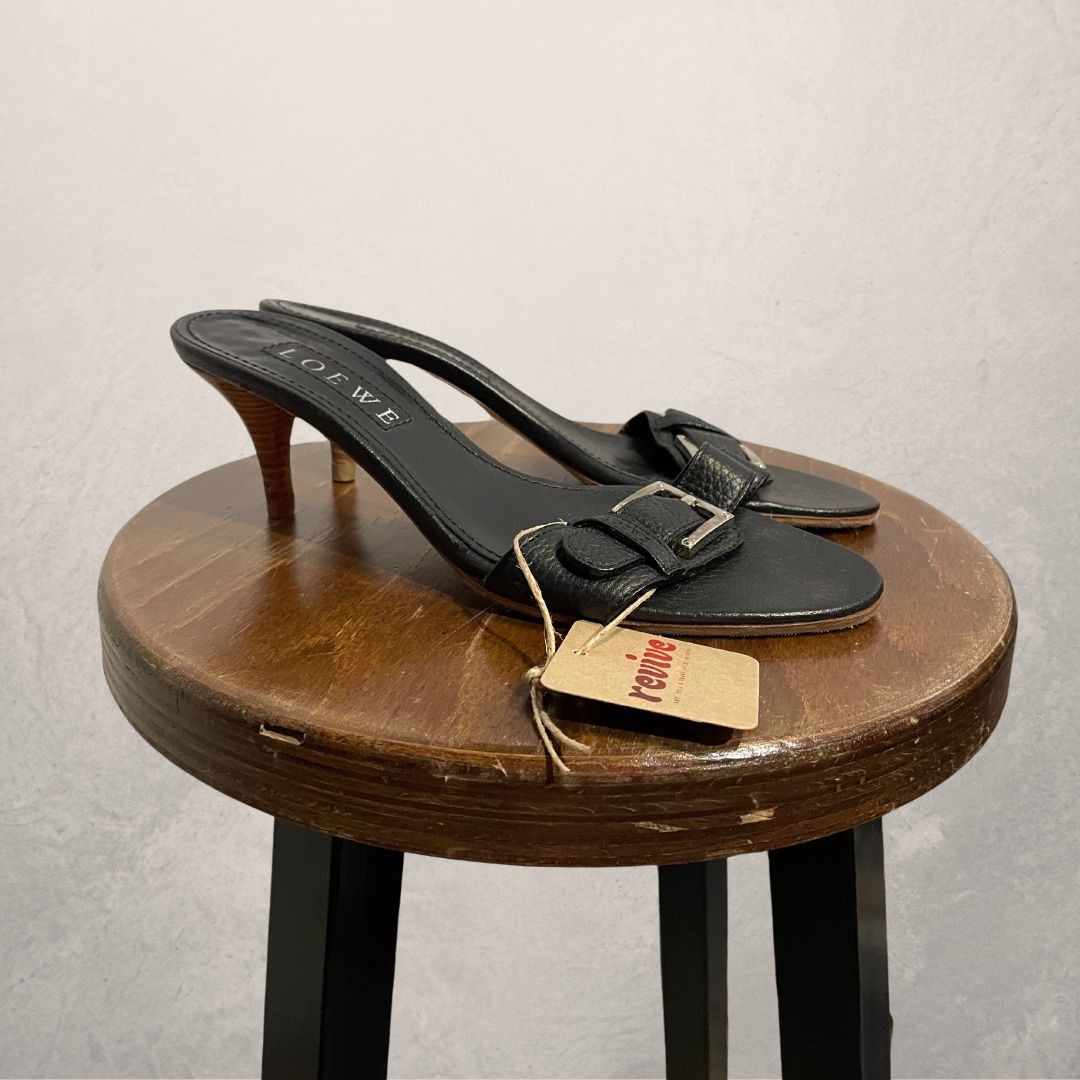 Vintage Loewe black buckle kitten heels 39.5