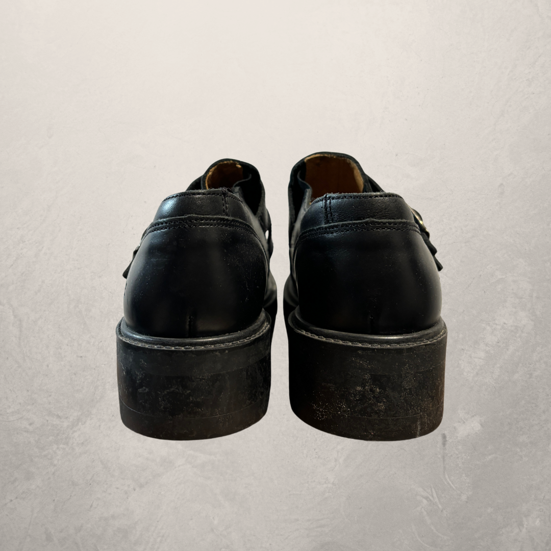 Vintage Rovers black leather loafers 44- by Selectedwithlove.nl