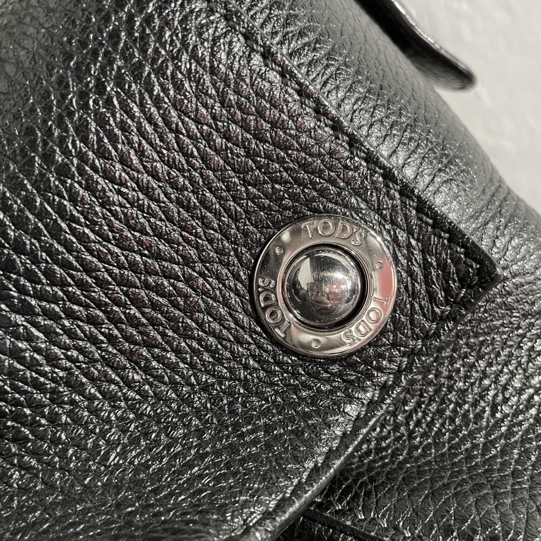 Vintage TODS zwarte kalfsleren schoudertas