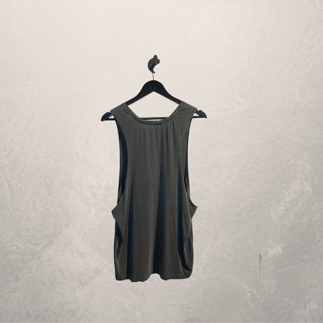 Vintage grey graphic "New divisions" tank top M