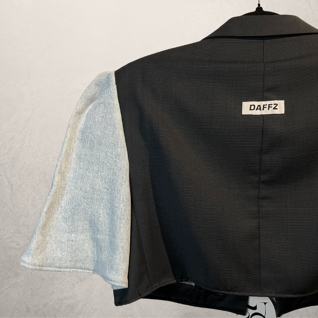 Vintage light blue denim & black cropped blazer S/M - by @DAFFZTheLabel