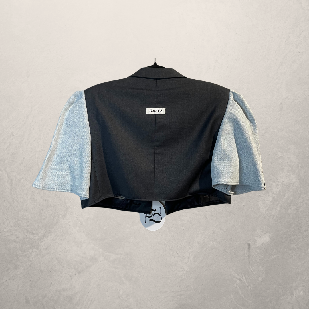 Vintage light blue denim & black cropped blazer S/M - by @DAFFZTheLabel