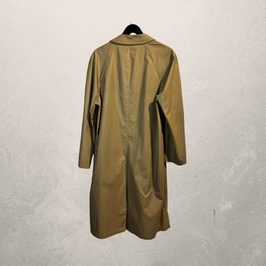Vintage light brown beige trenchcoat M/L- By SelectedWithLove.NL