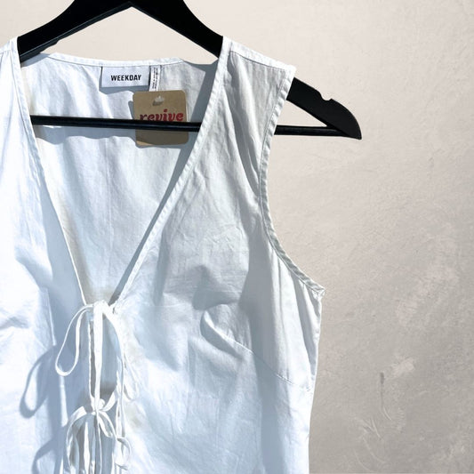 Doordeweekse witte linnen-achtige blouse met strik S