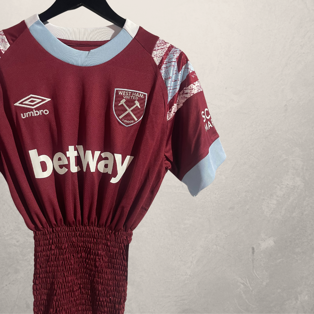Westham bordeauxrode gerouelde jersey OS- van @Home_is_a_Runway