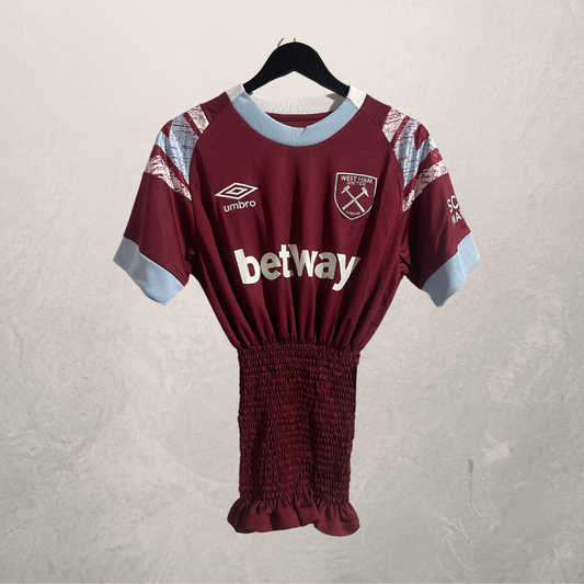Westham bordeauxrode gerouelde jersey OS- van @Home_is_a_Runway