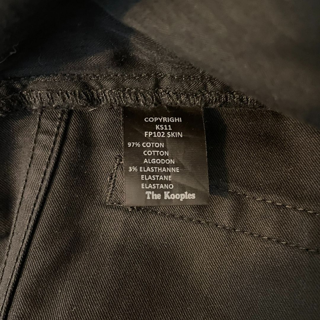 THE KOOPLES zwarte halfhoge taps toelopende broek MAAT 28