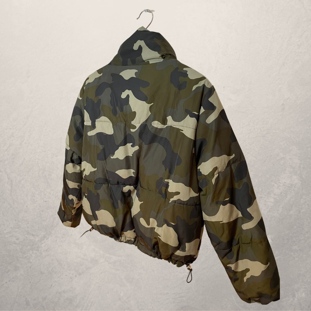 H&M camouflagegroen cropped pufferjack MAAT 38