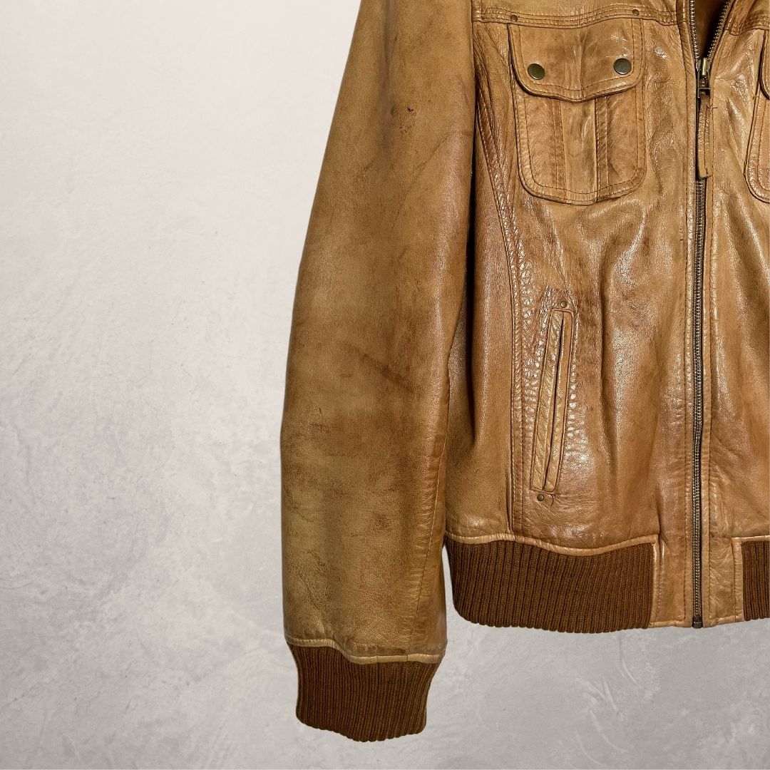 VINTAGE brown leather bomber Jacket SIZE XL