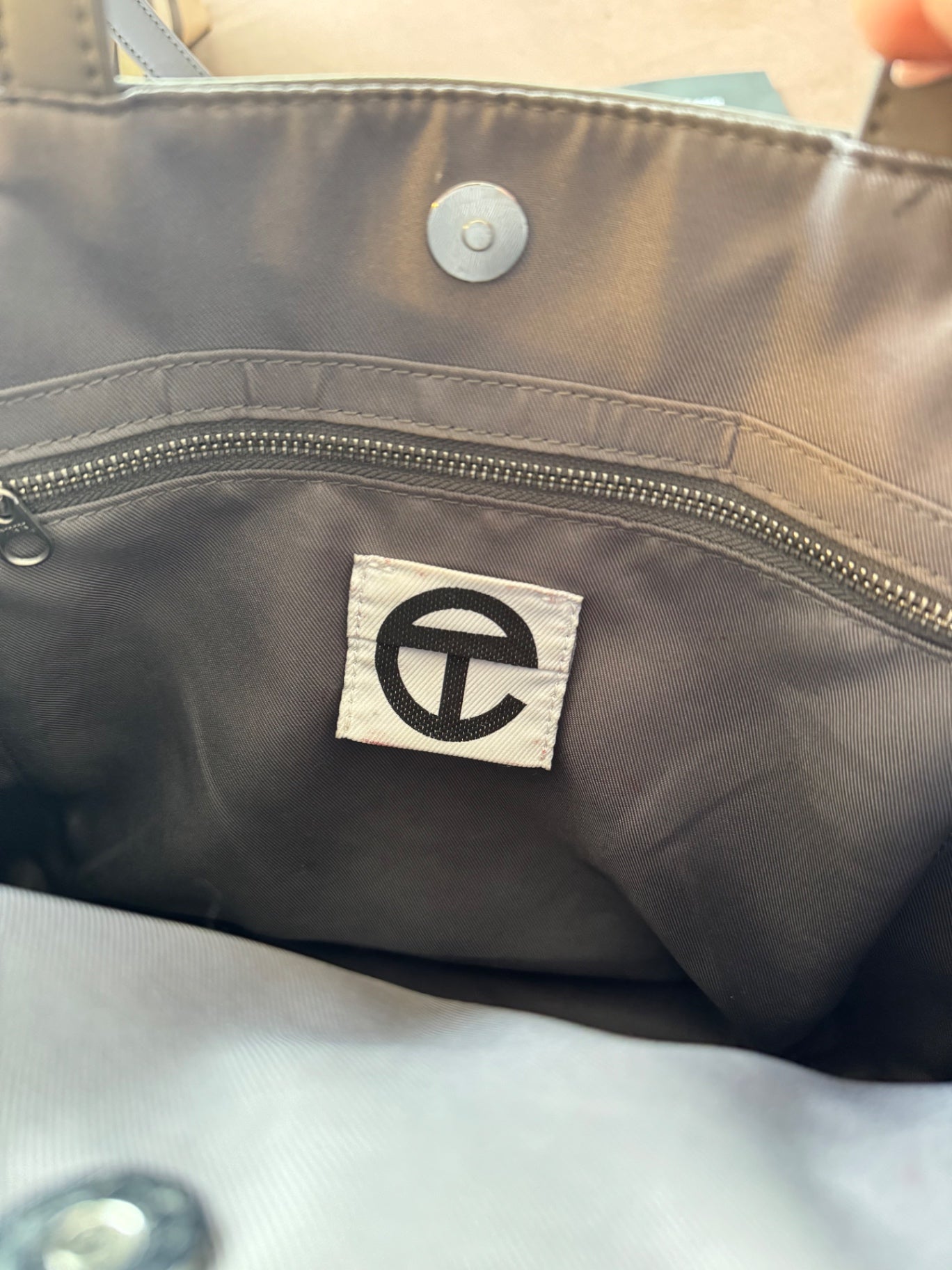 Telfar gray medium tote bag (good condition)