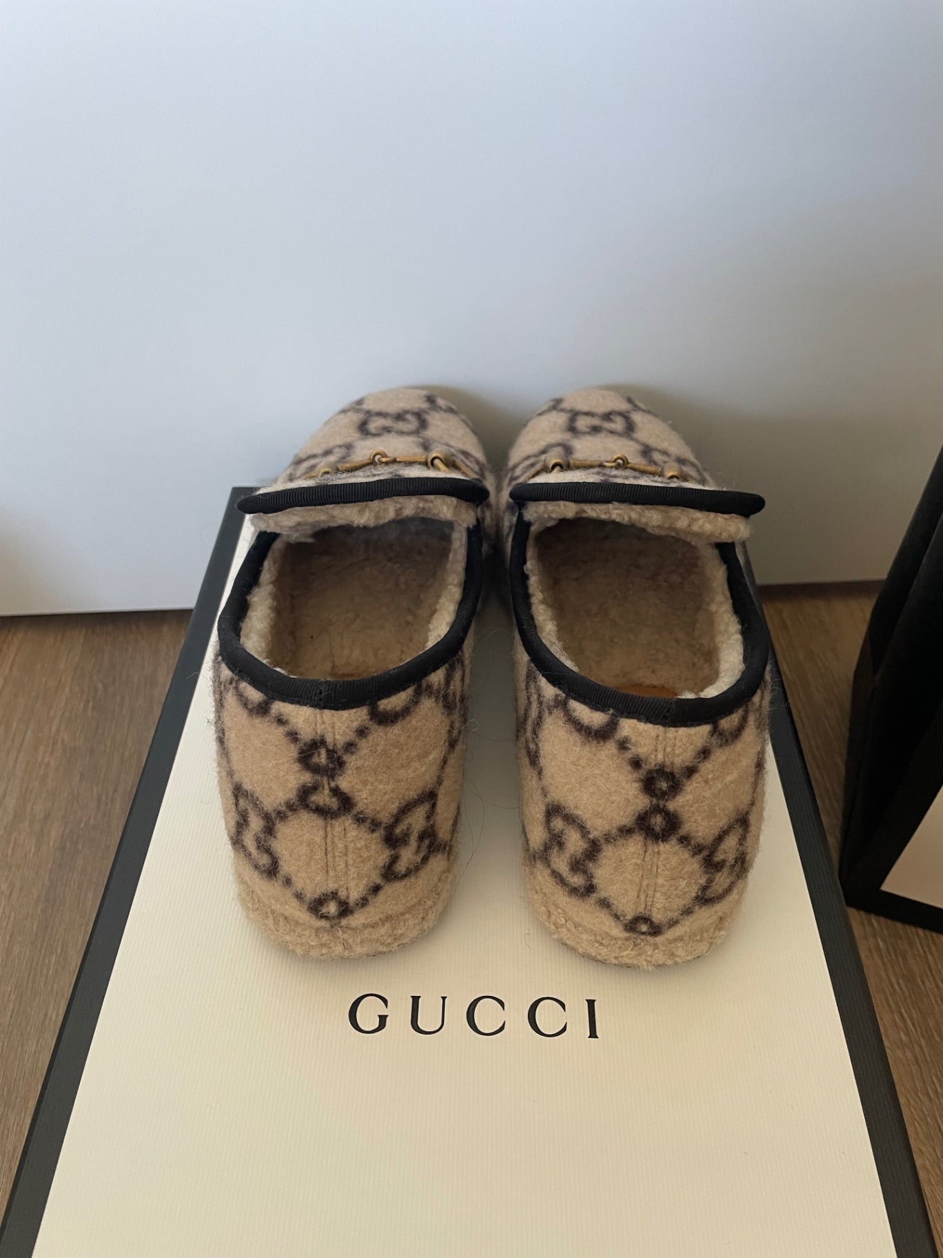 Gucci wool loafers 36