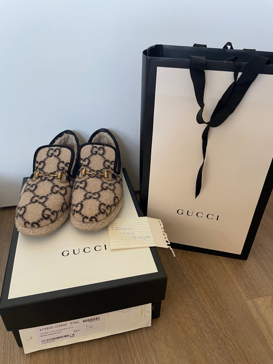 Gucci wool loafers 36
