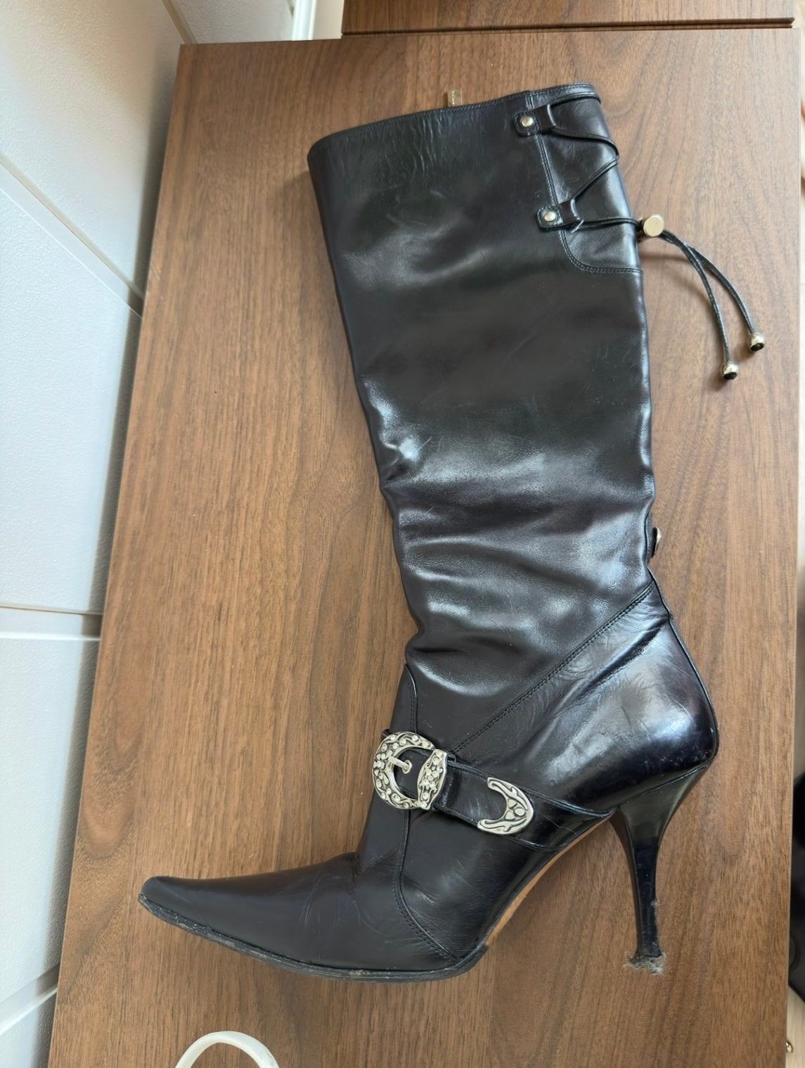 Luciano Padovan black heeled boots 37