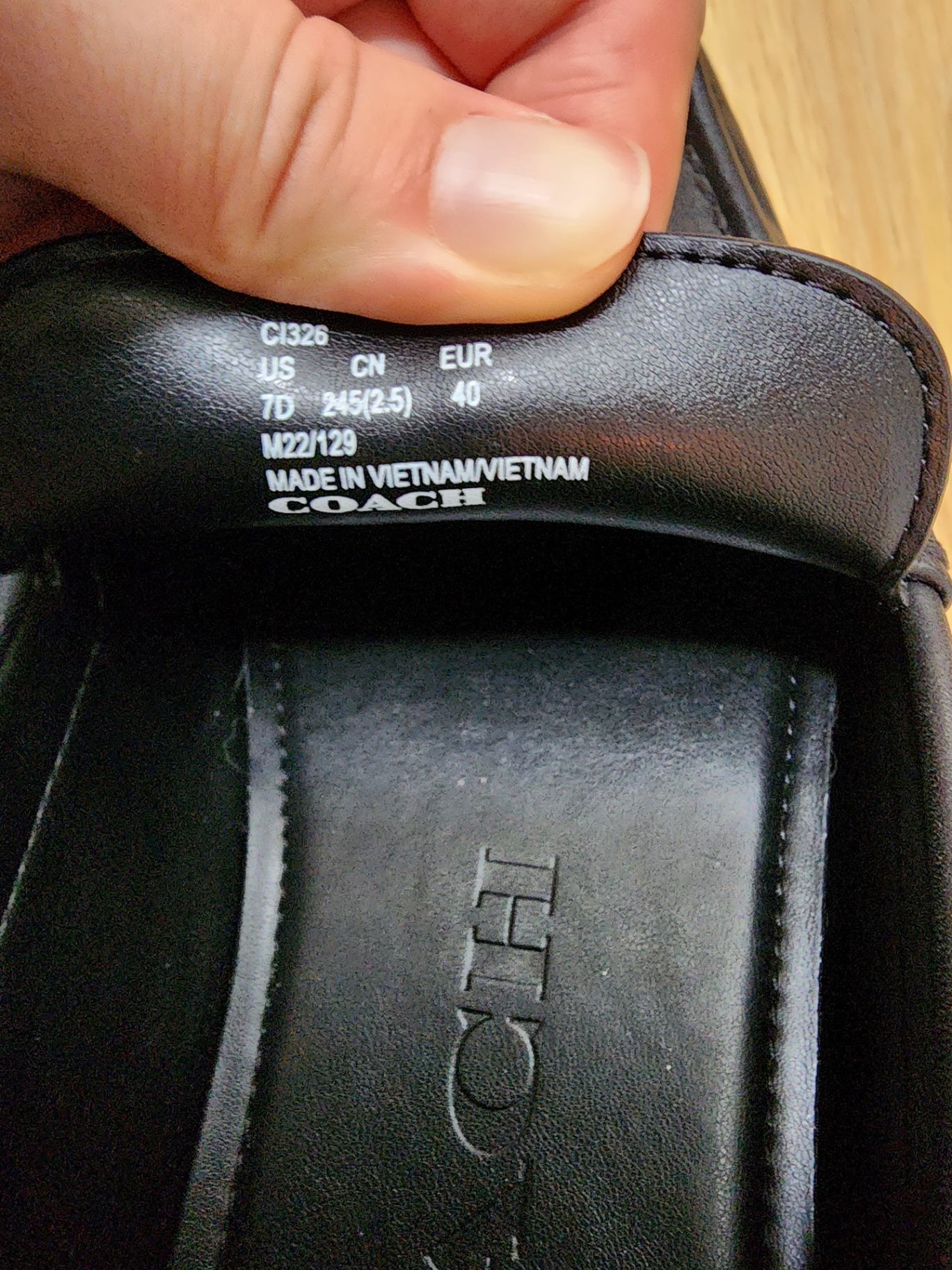 COACH Black leather chain loafers 40