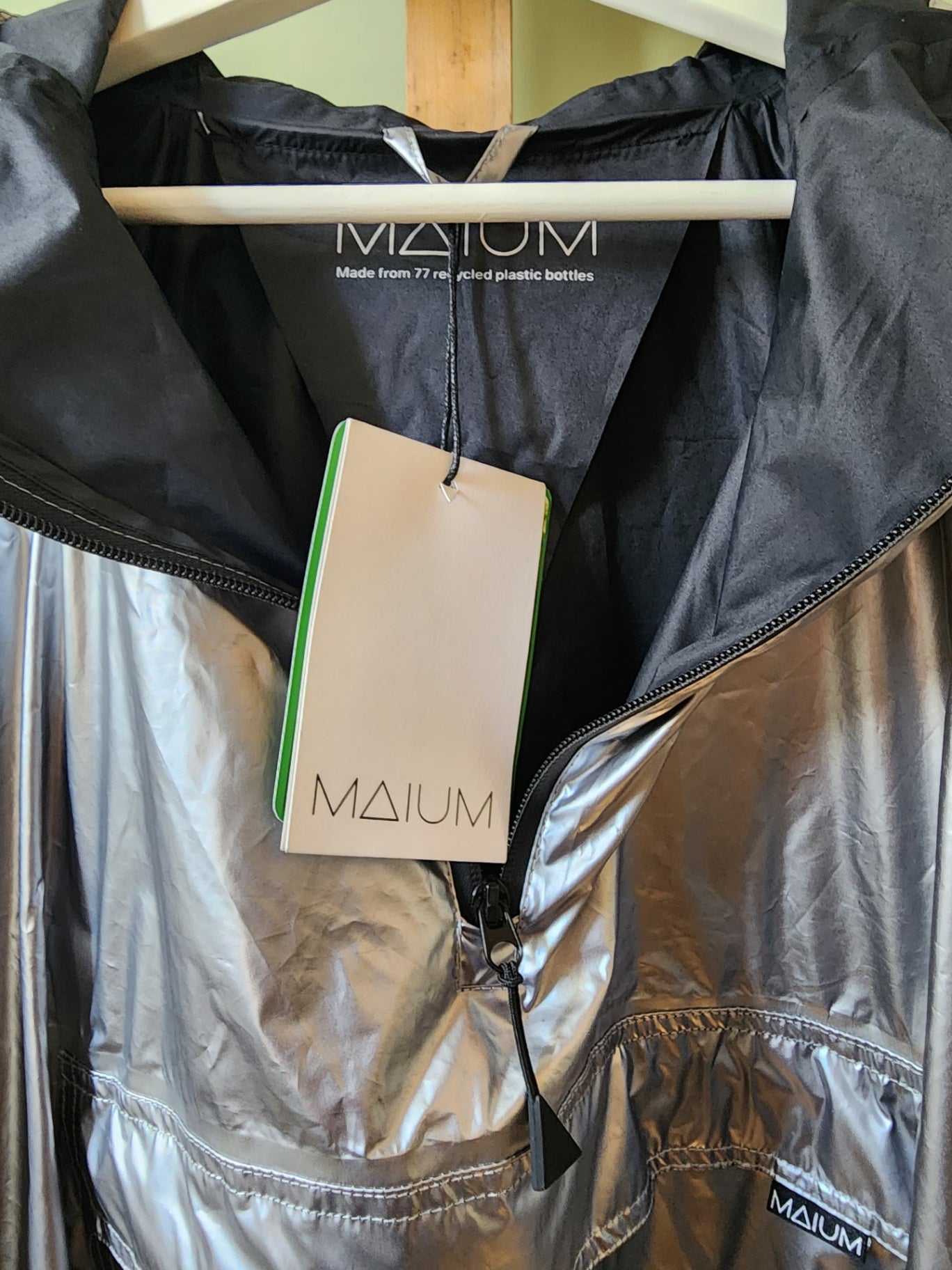 MAIUM Silver raincoat L