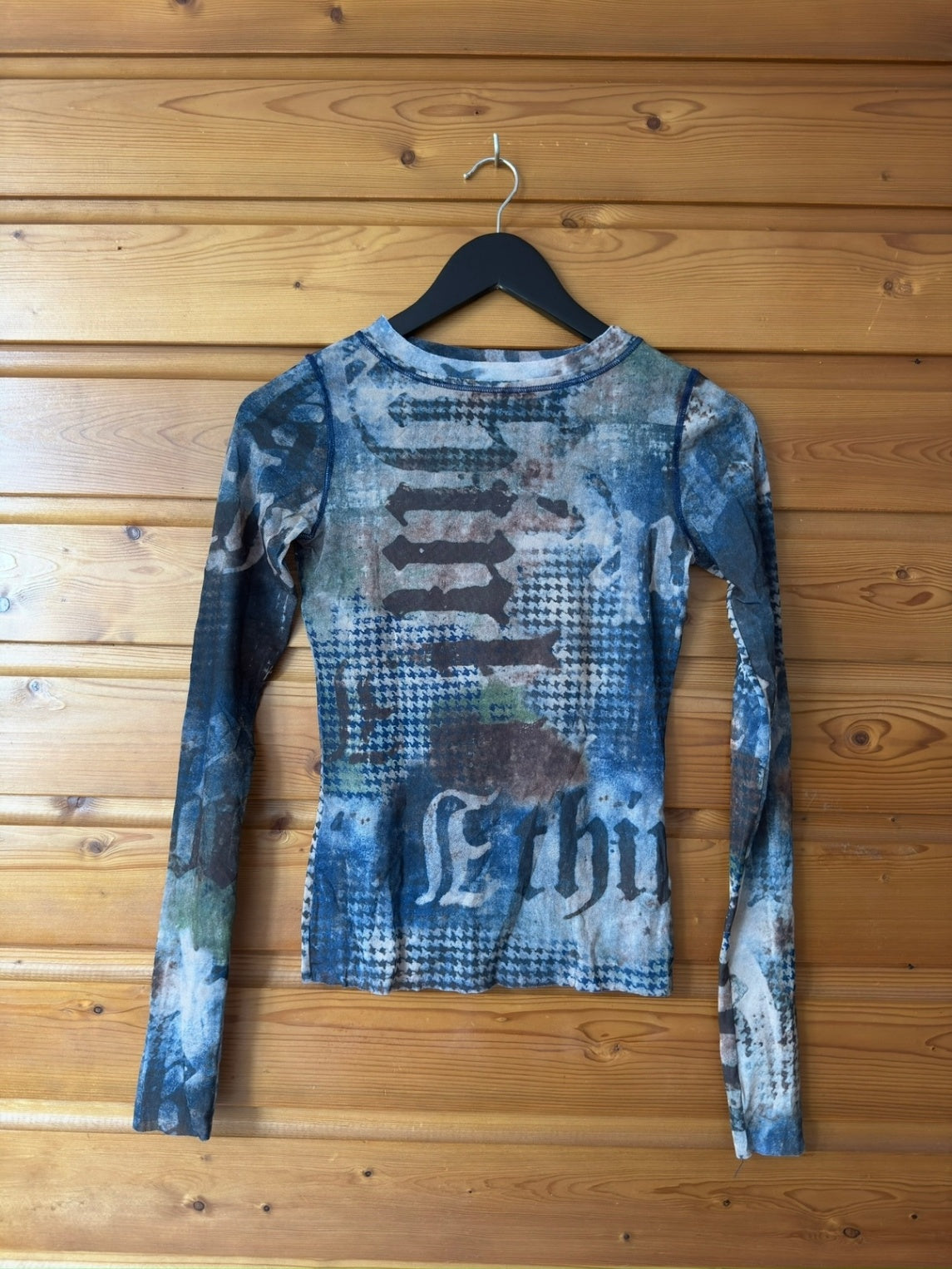 Vintage blue graphic mesh top S