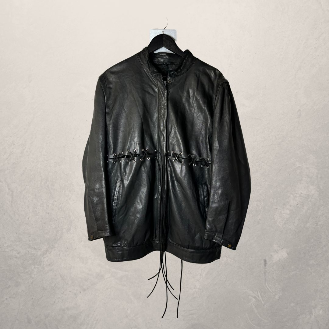 Vintage	black	leather + rings	UPCYCLED jacket short	M	- by SESE