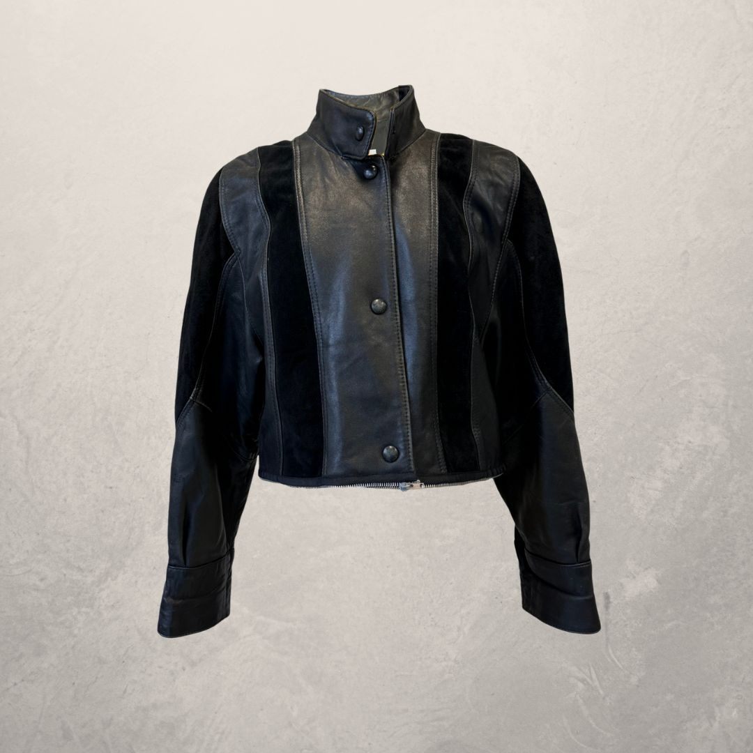 Vintage	black	leather + zipper	UPCYCLED jacket	M	- by SESE