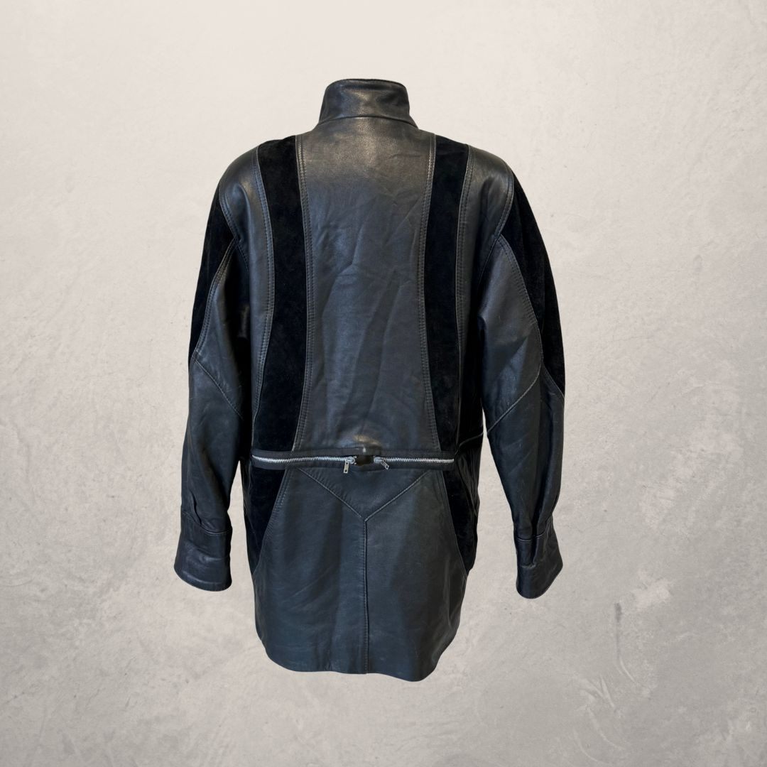 Vintage	black	leather + zipper	UPCYCLED jacket	M	- by SESE